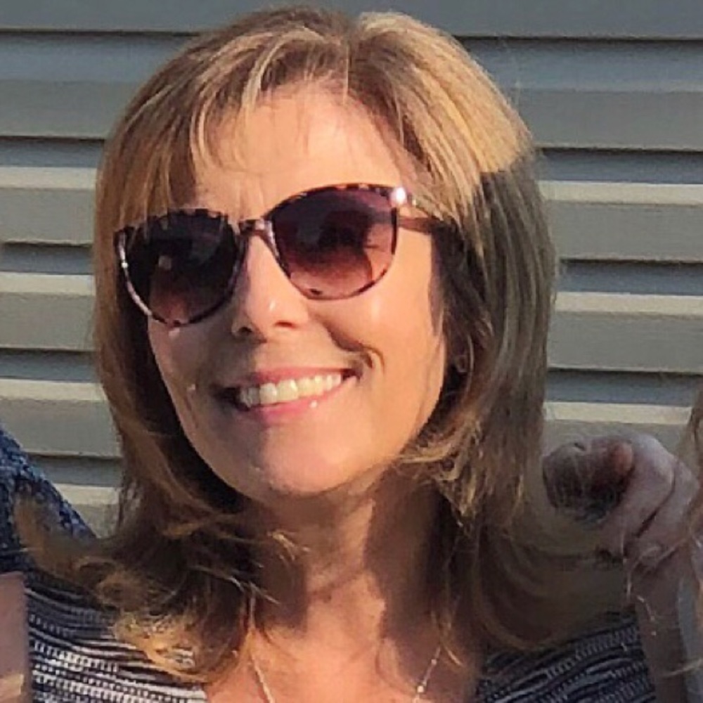 Meet your Posher, Michele